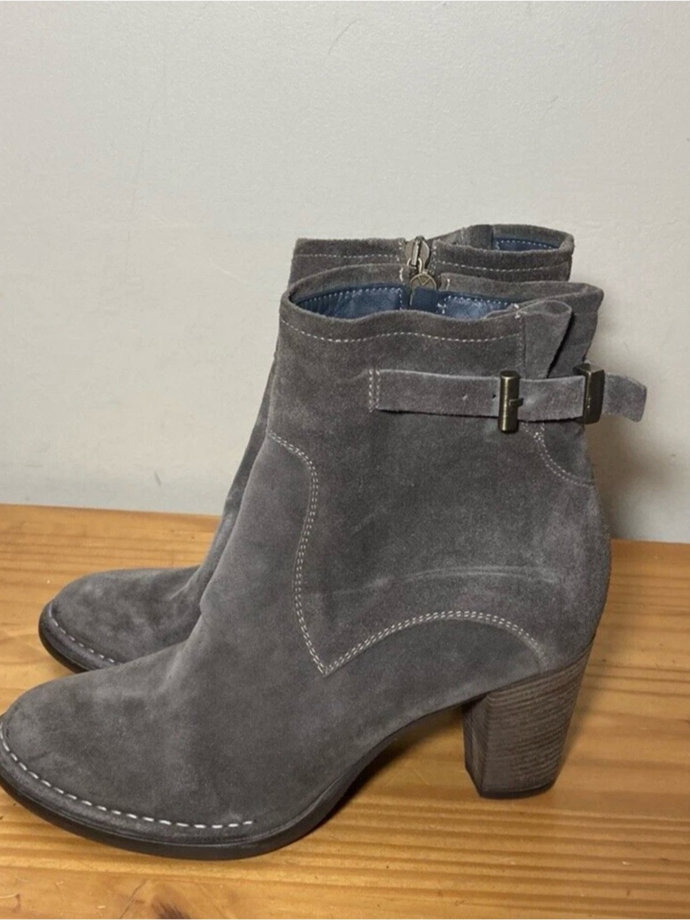 Alberto Fermani Taupe Suede Leather Ankle Boots 39.5 Womans sz 9
